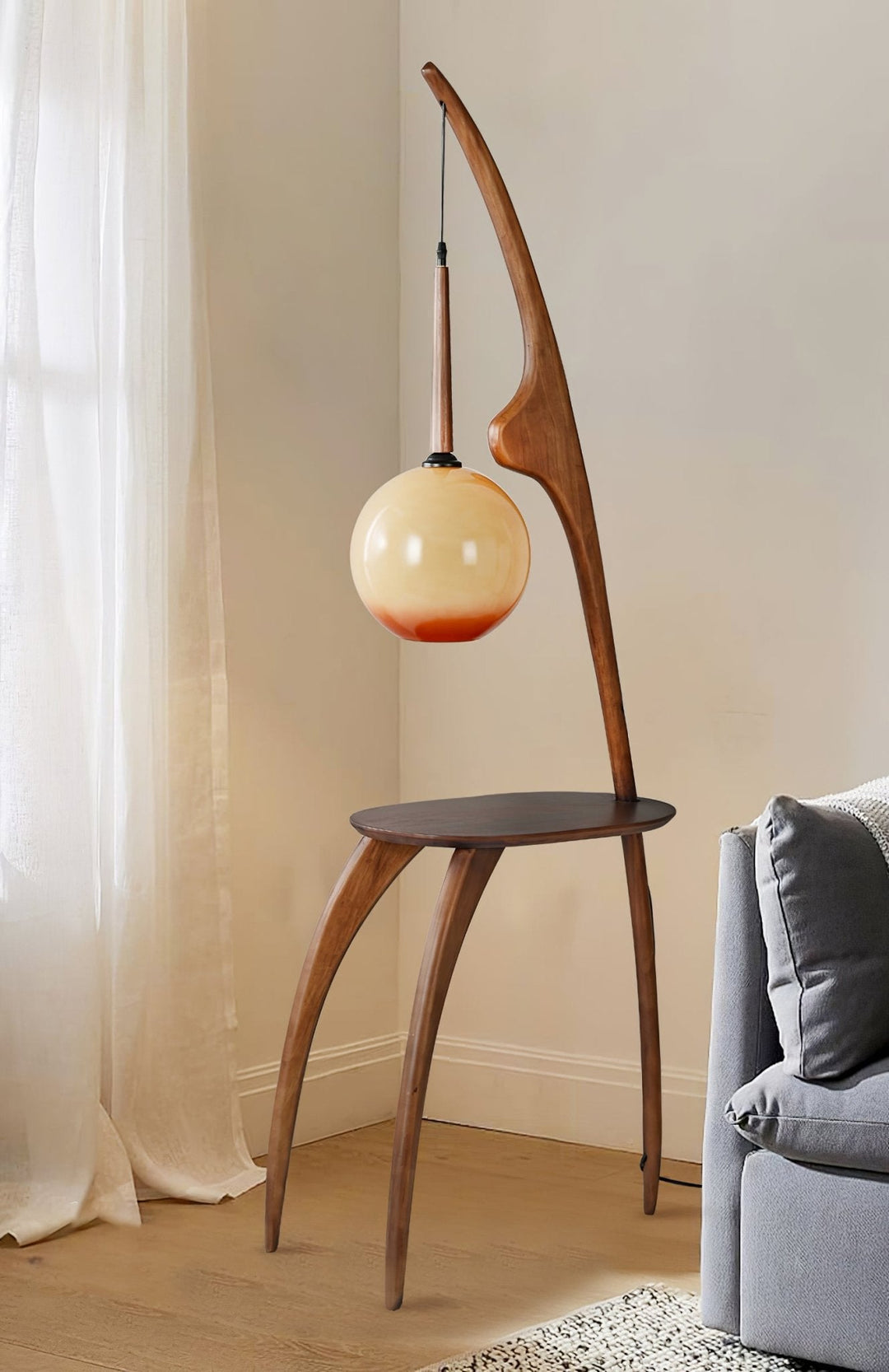 Curved Mantis Arm Floor Lamp - Vakkerlight