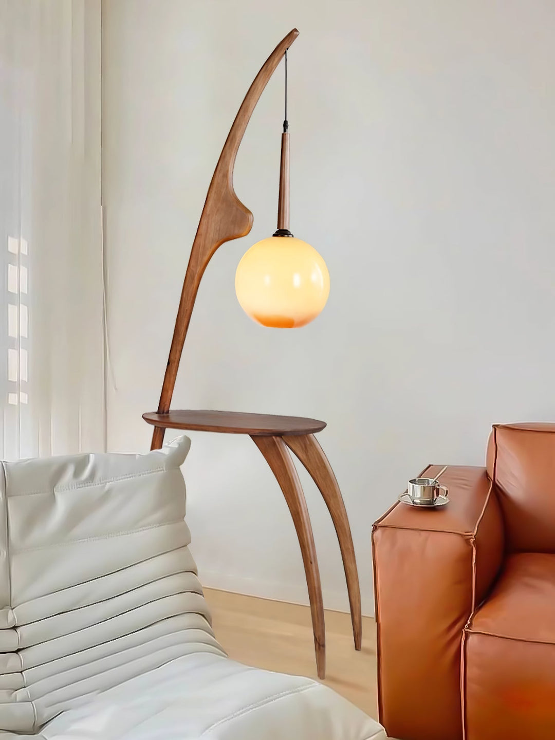 Curved Mantis Arm Floor Lamp - Vakkerlight
