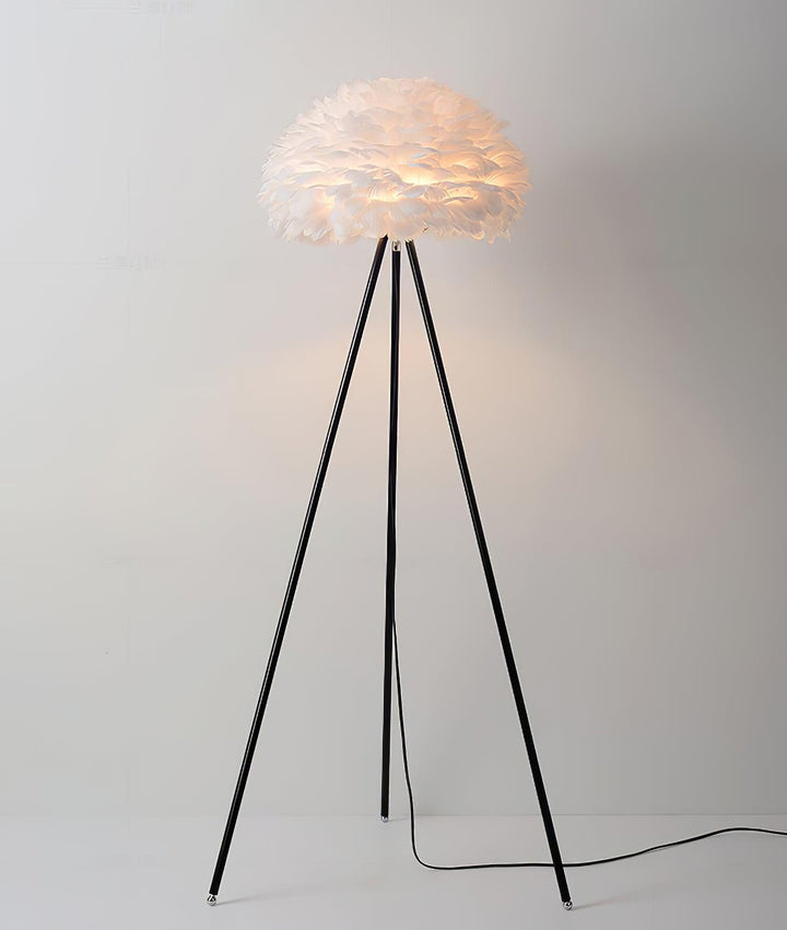 Eos Feather Floor Lamp - Vakkerlight