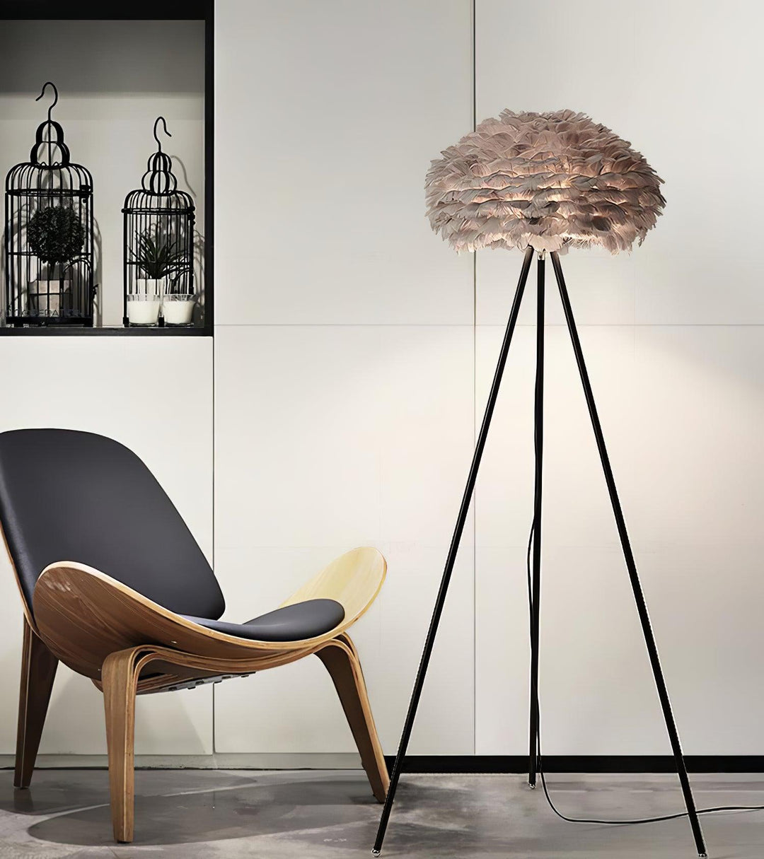 Eos Feather Floor Lamp - Vakkerlight