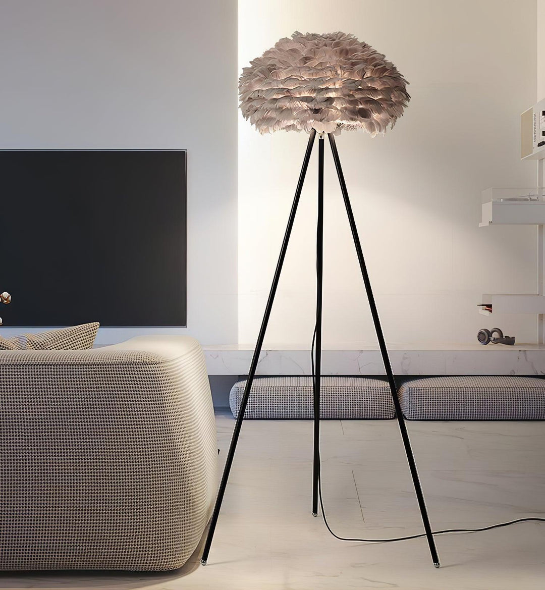 Eos Feather Floor Lamp - Vakkerlight