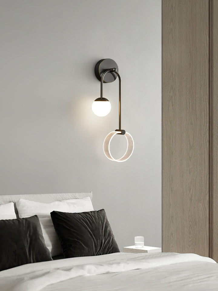 Ferra LED Wall Light - Vakkerlight