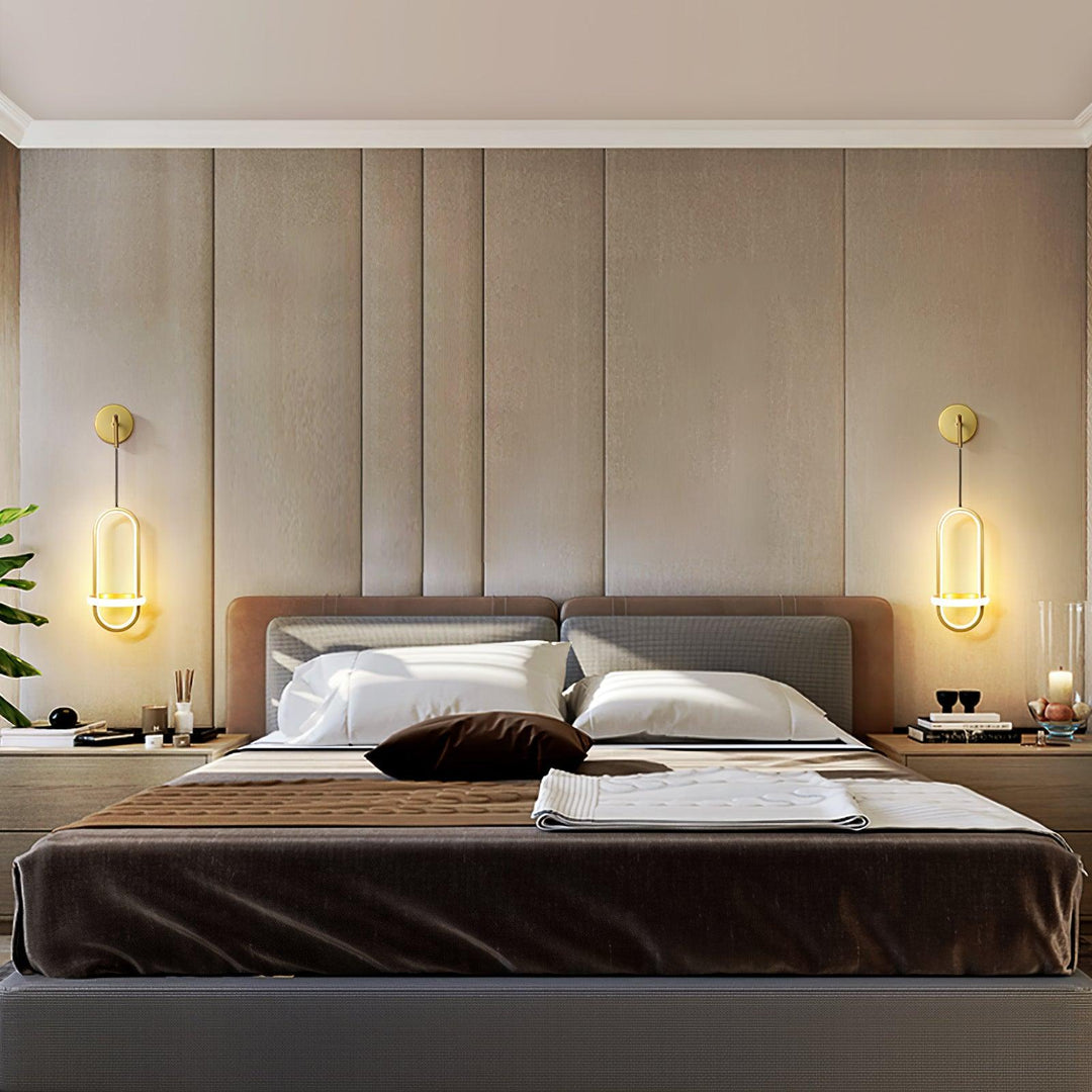 Oval Brass Wall Light - Vakkerlight