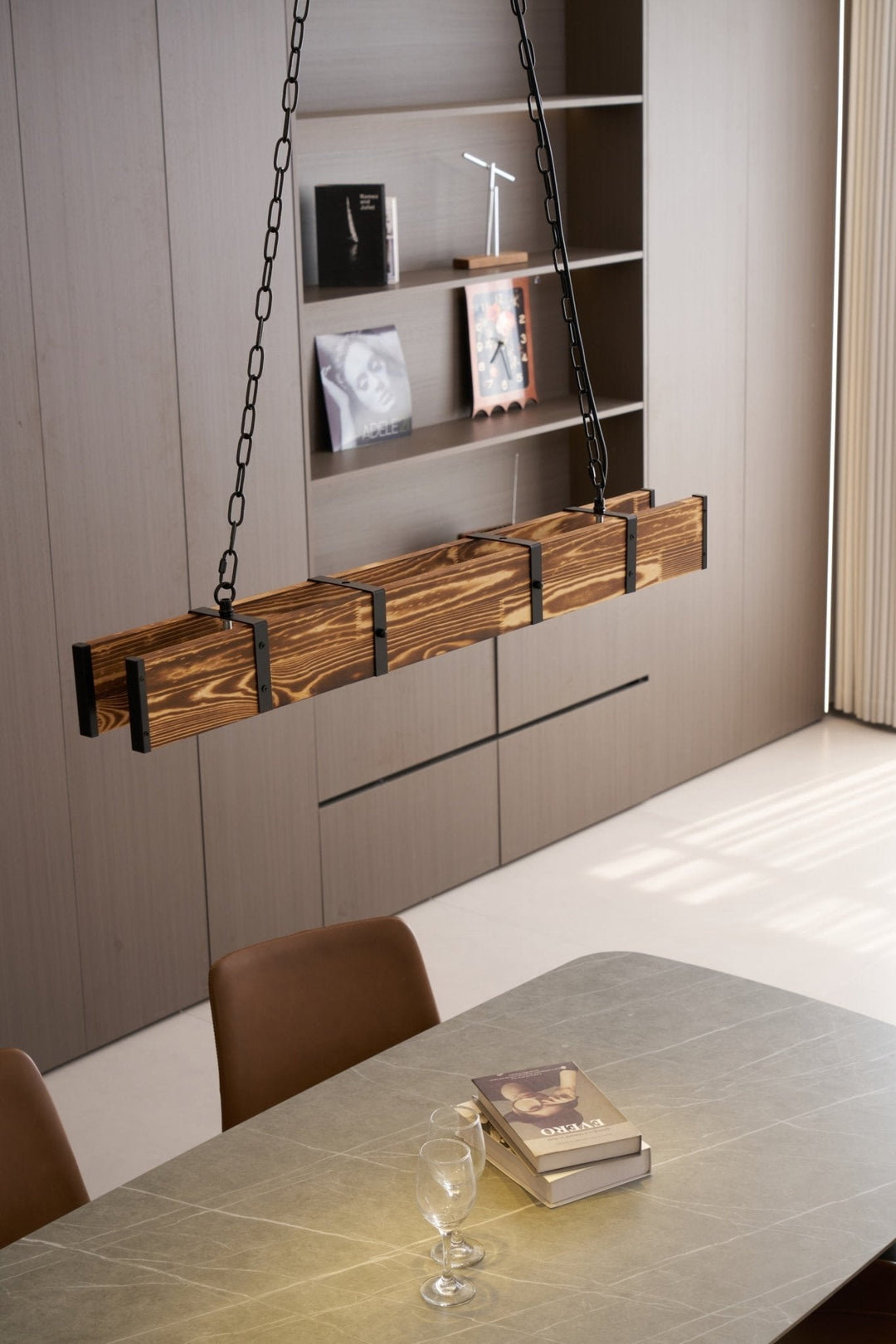 Pleva Chandelier - Vakkerlight