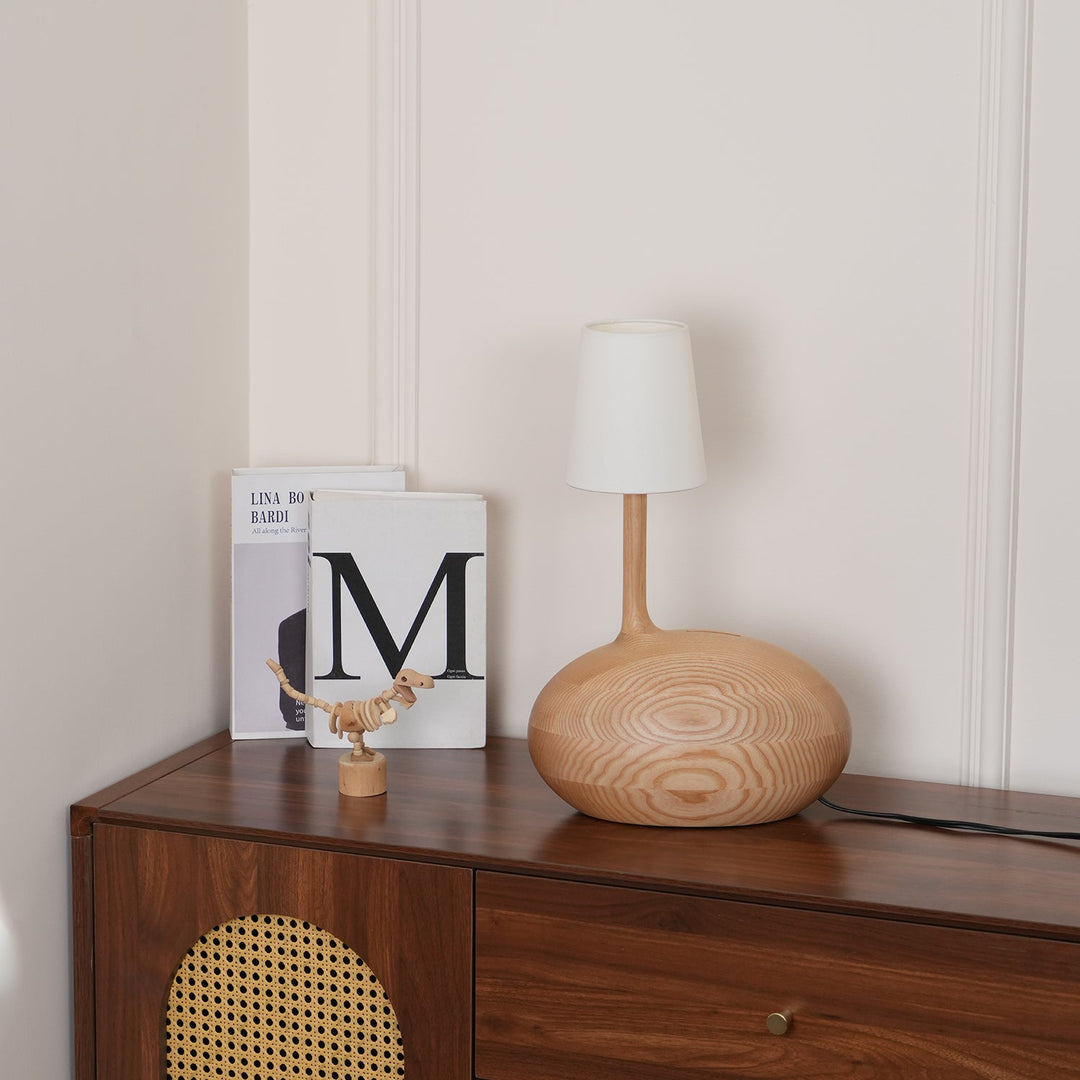 Snail Table Lamp - Vakkerlight