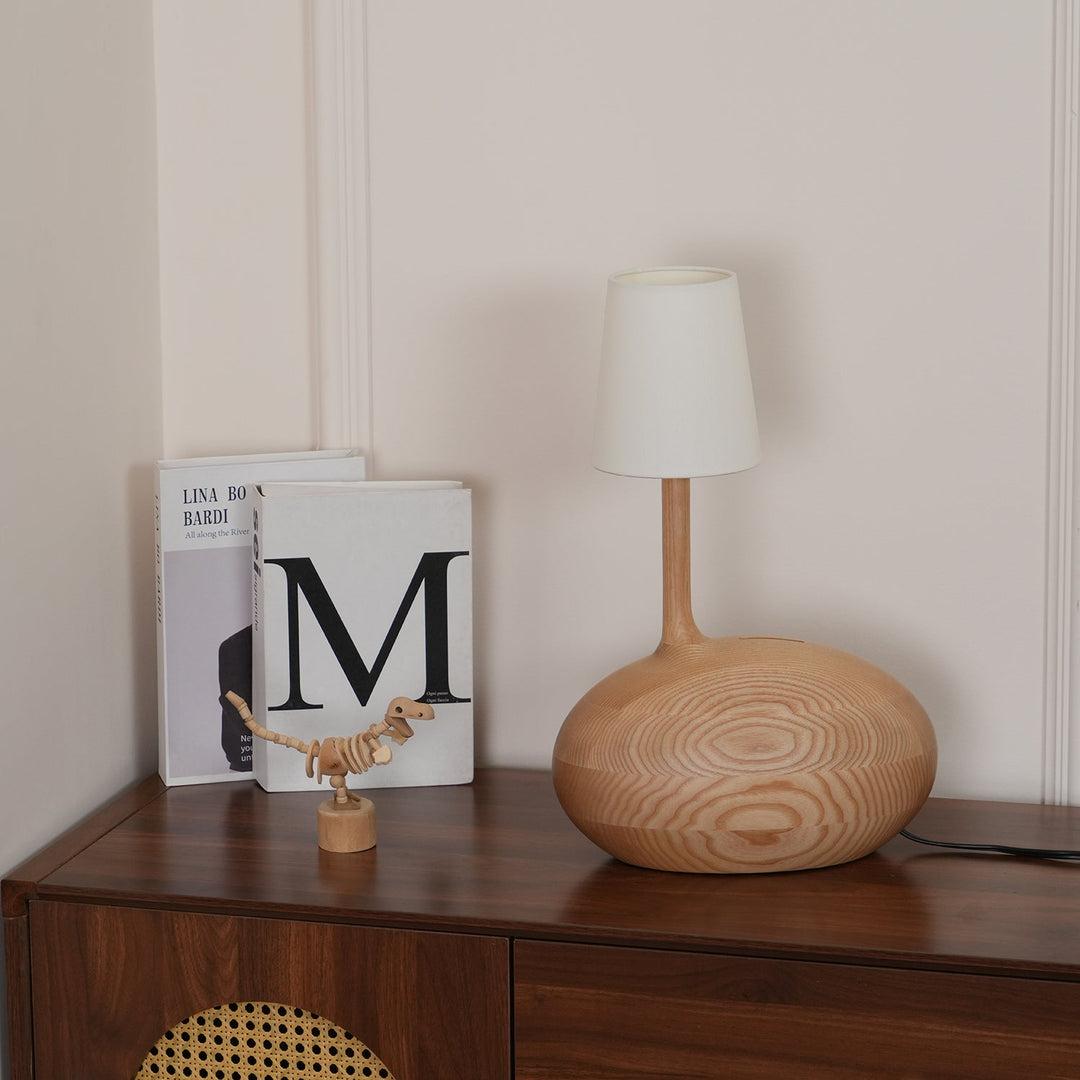 Snail Table Lamp - Vakkerlight