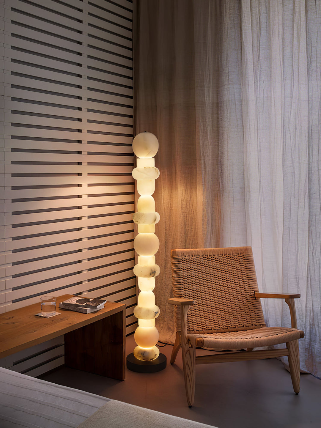 Spanish Alabaster Floor Lamp - Vakkerlight
