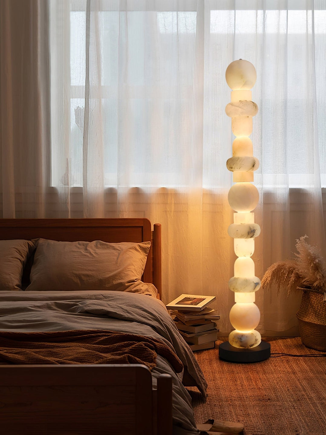 Spanish Alabaster Floor Lamp - Vakkerlight