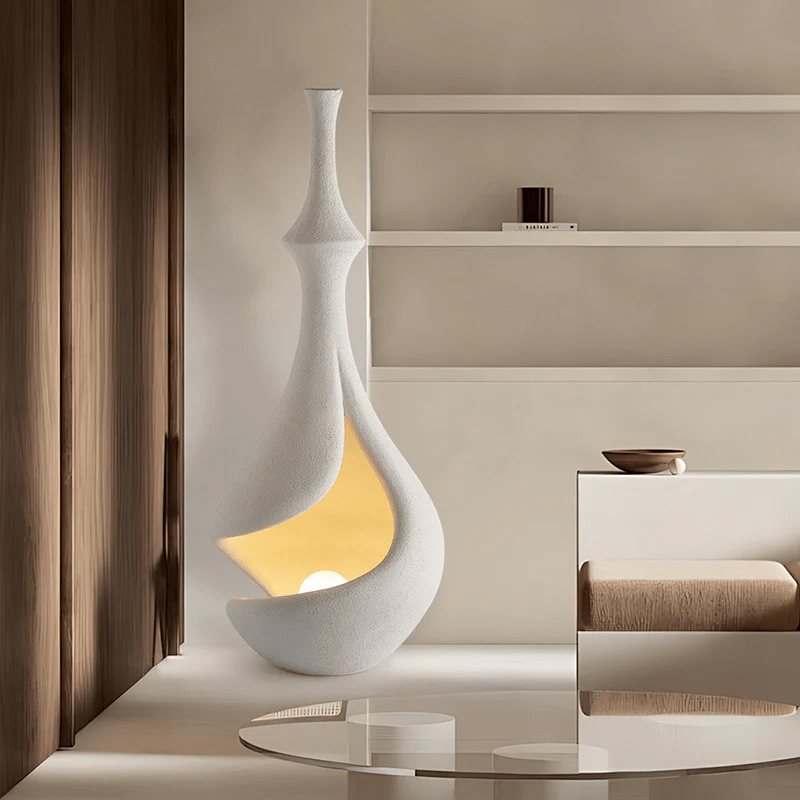 White Sere Vase Floor Lamp - Vakkerlight