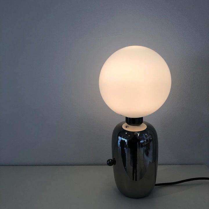 Kade Table Lamp - Vakkerlight