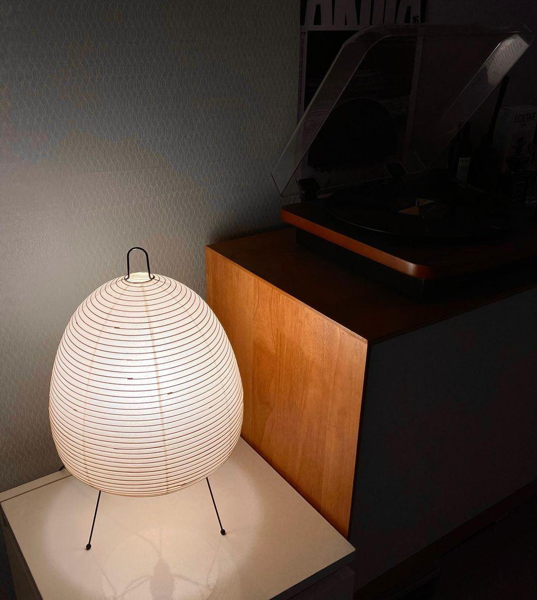 Xuanzhi Table Lamp - Vakkerlight