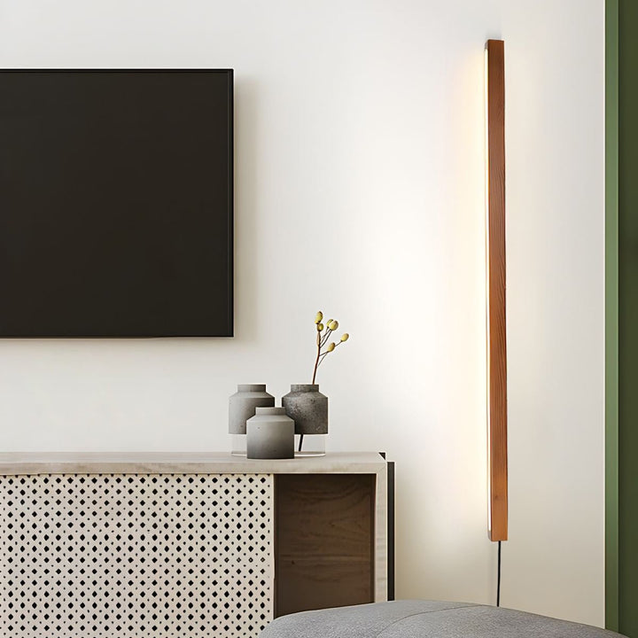 Arlo Linear Wood Plug - in Wall Light - Vakkerlight