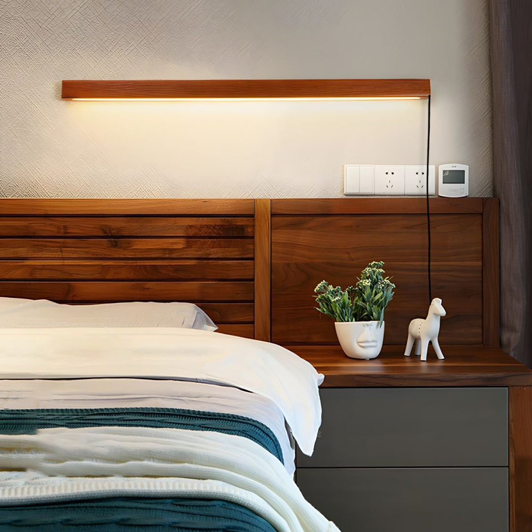 Arlo Linear Wood Plug - in Wall Light - Vakkerlight