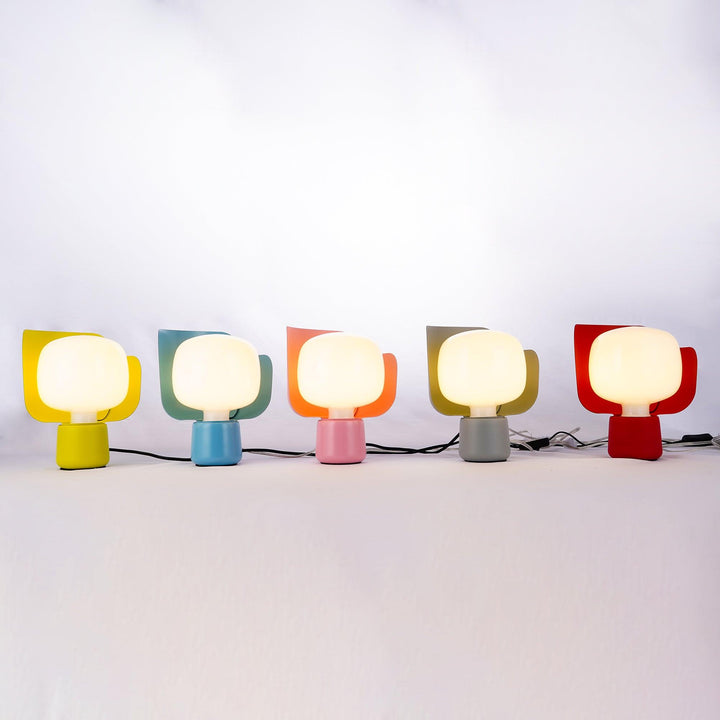 Blom Table Lamp - Vakkerlight