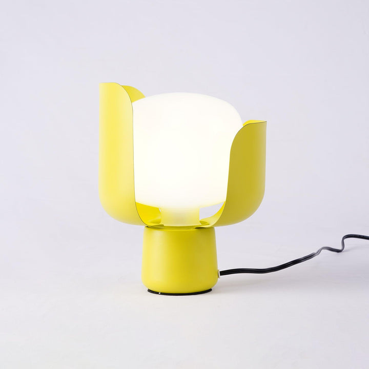 Blom Table Lamp - Vakkerlight