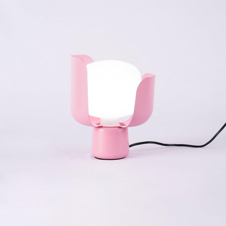 Blom Table Lamp - Vakkerlight