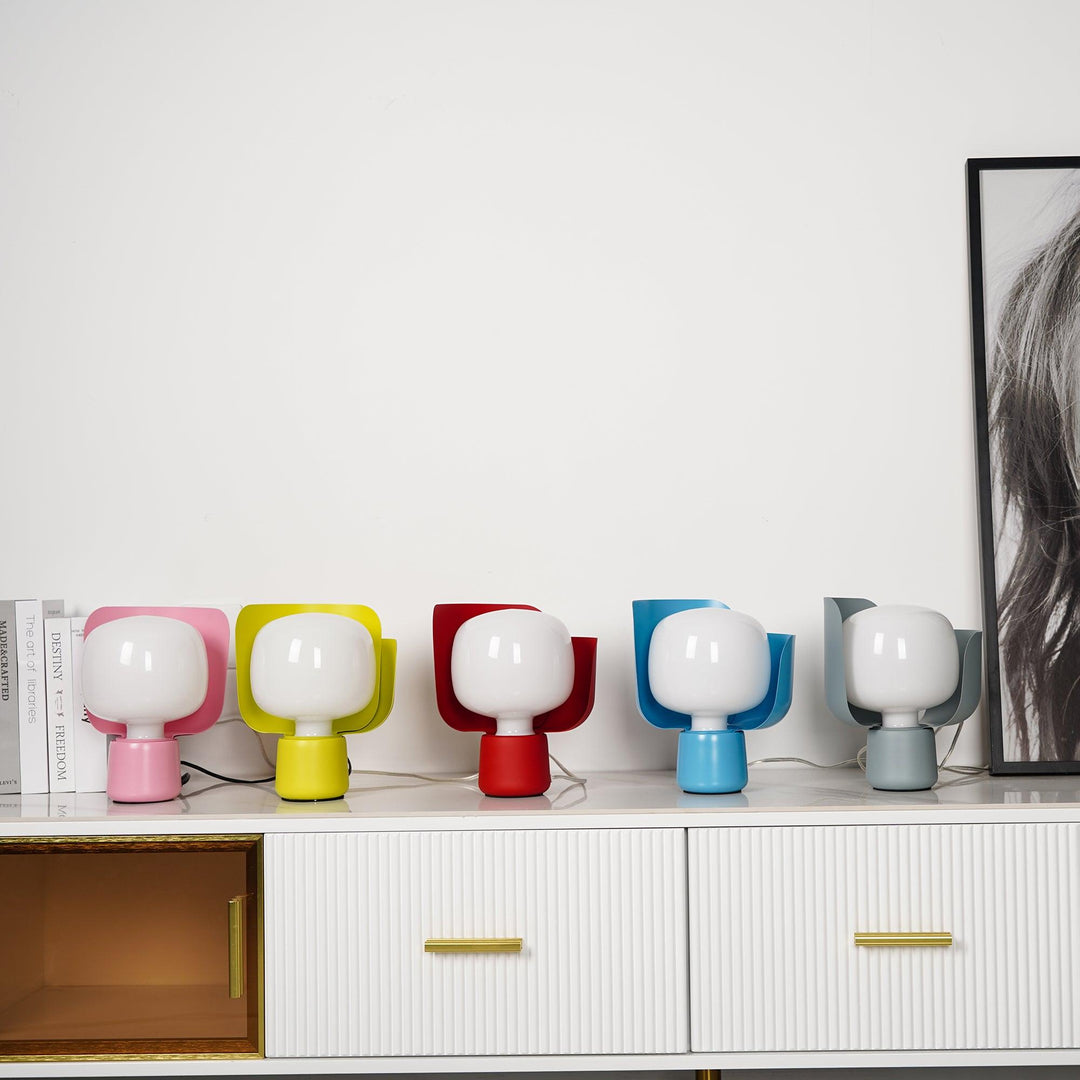 Blom Table Lamp - Vakkerlight