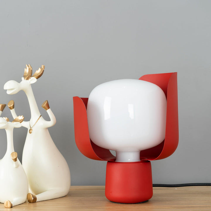 Blom Table Lamp - Vakkerlight