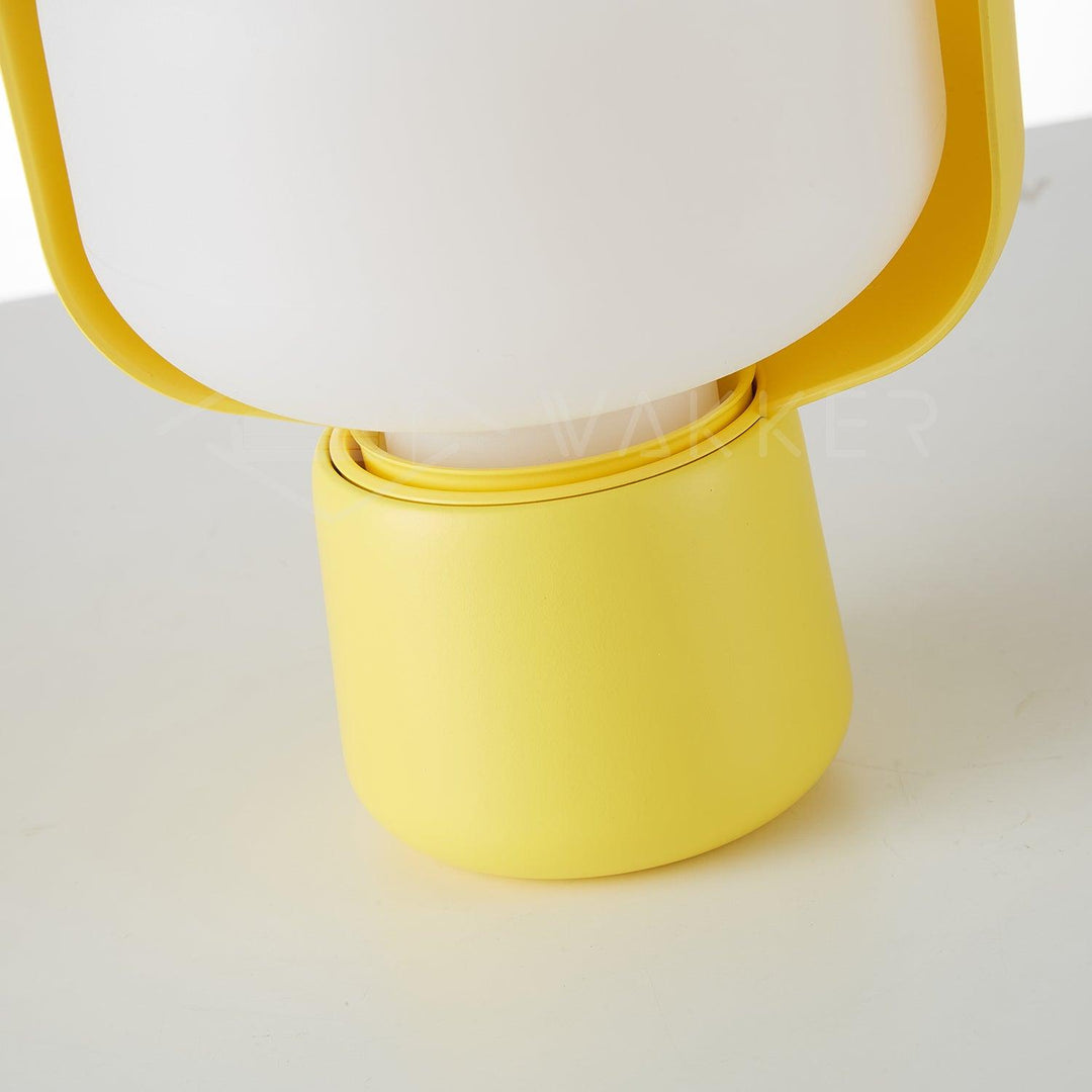 Blom Table Lamp - Vakkerlight