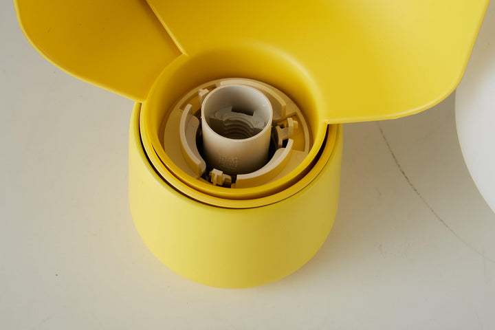 Blom Table Lamp - Vakkerlight