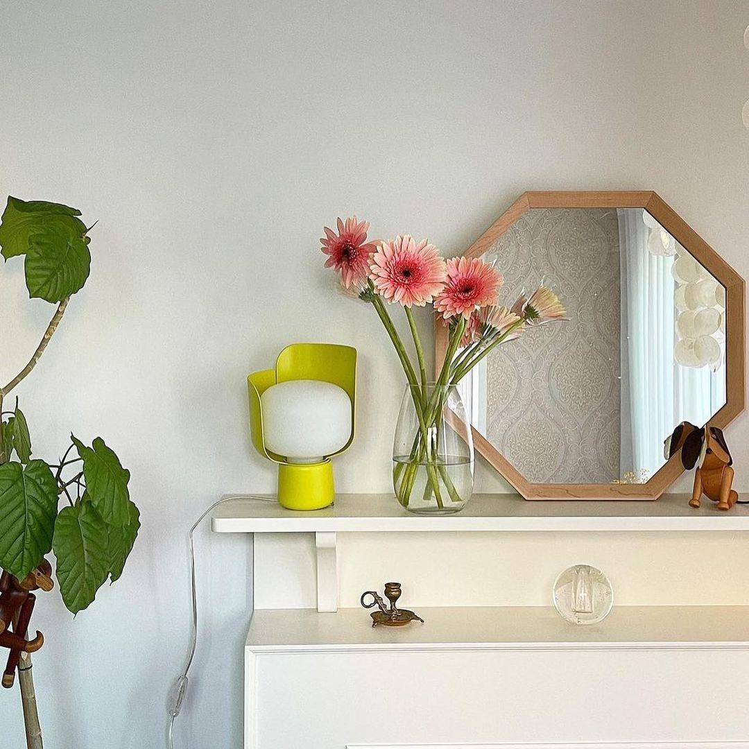 Blom Table Lamp - Vakkerlight