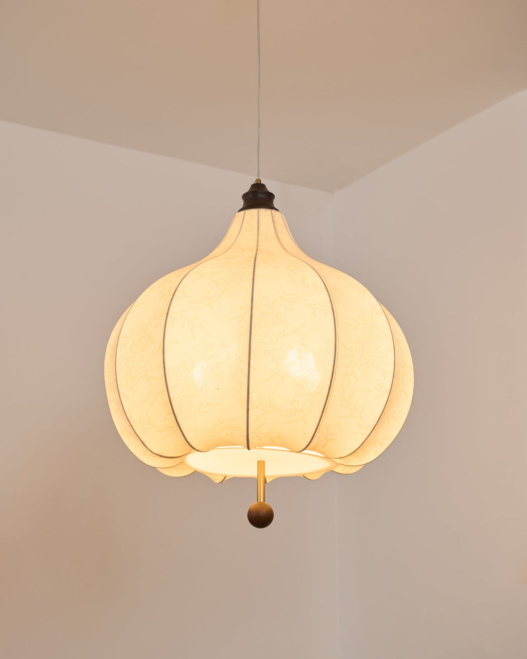 Chestnut Fabric Pendant Light - Vakkerlight