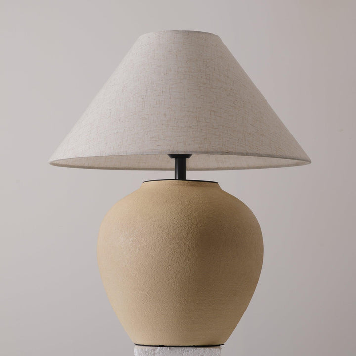 Decker Table Lamp - Vakkerlight