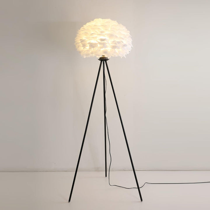 Eos Feather Floor Lamp - Vakkerlight
