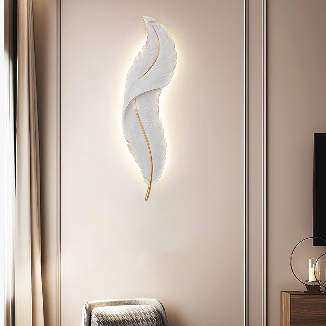 Feather Wall Lamp - Vakkerlight