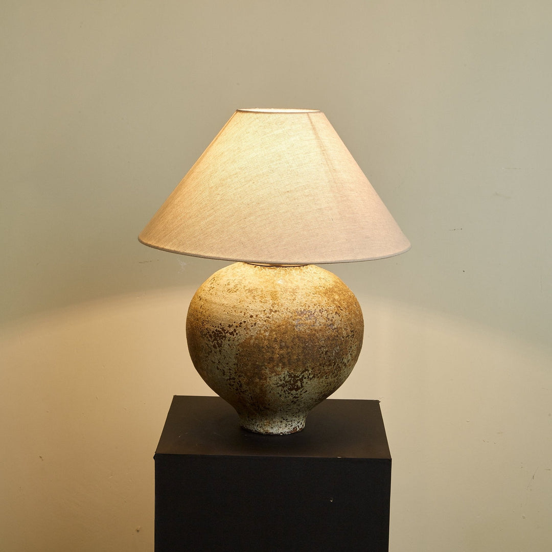 Ferrosia Table Lamp