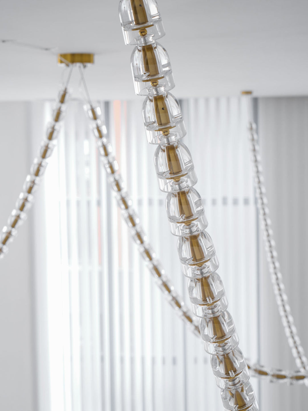 Gabriel Gold Chandelier - Vakkerlight
