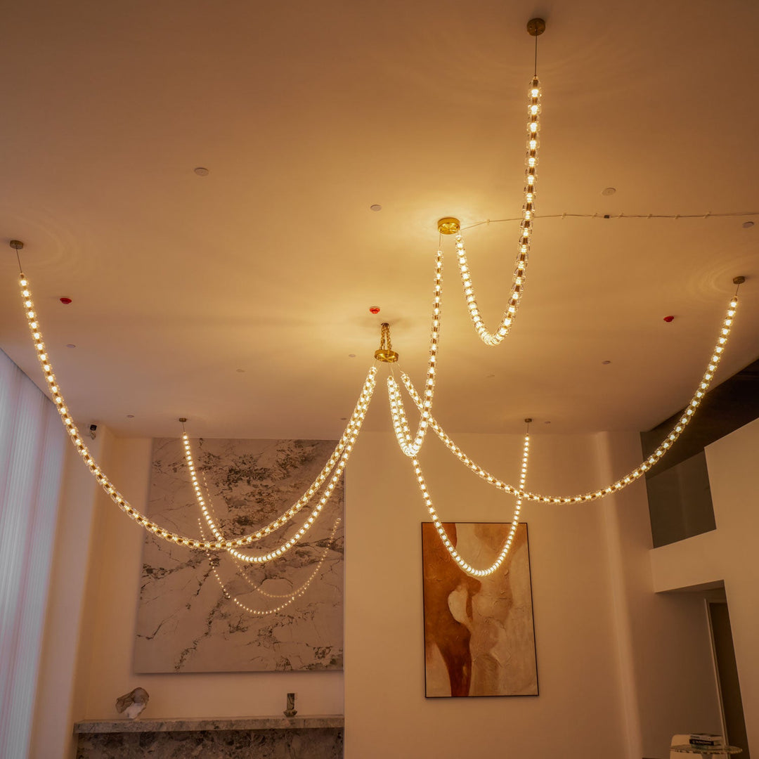 Gabriel Gold Chandelier - Vakkerlight