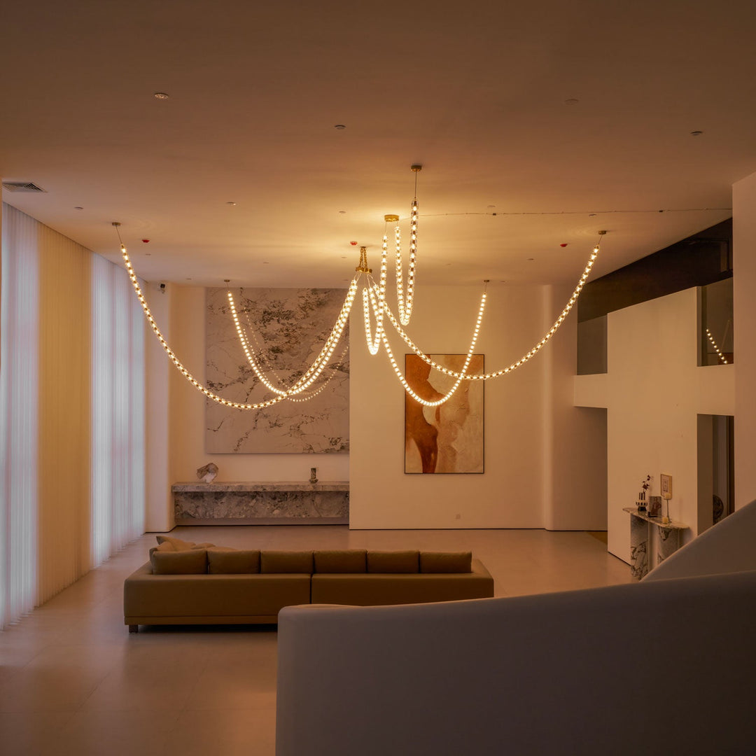 Gabriel Gold Chandelier - Vakkerlight