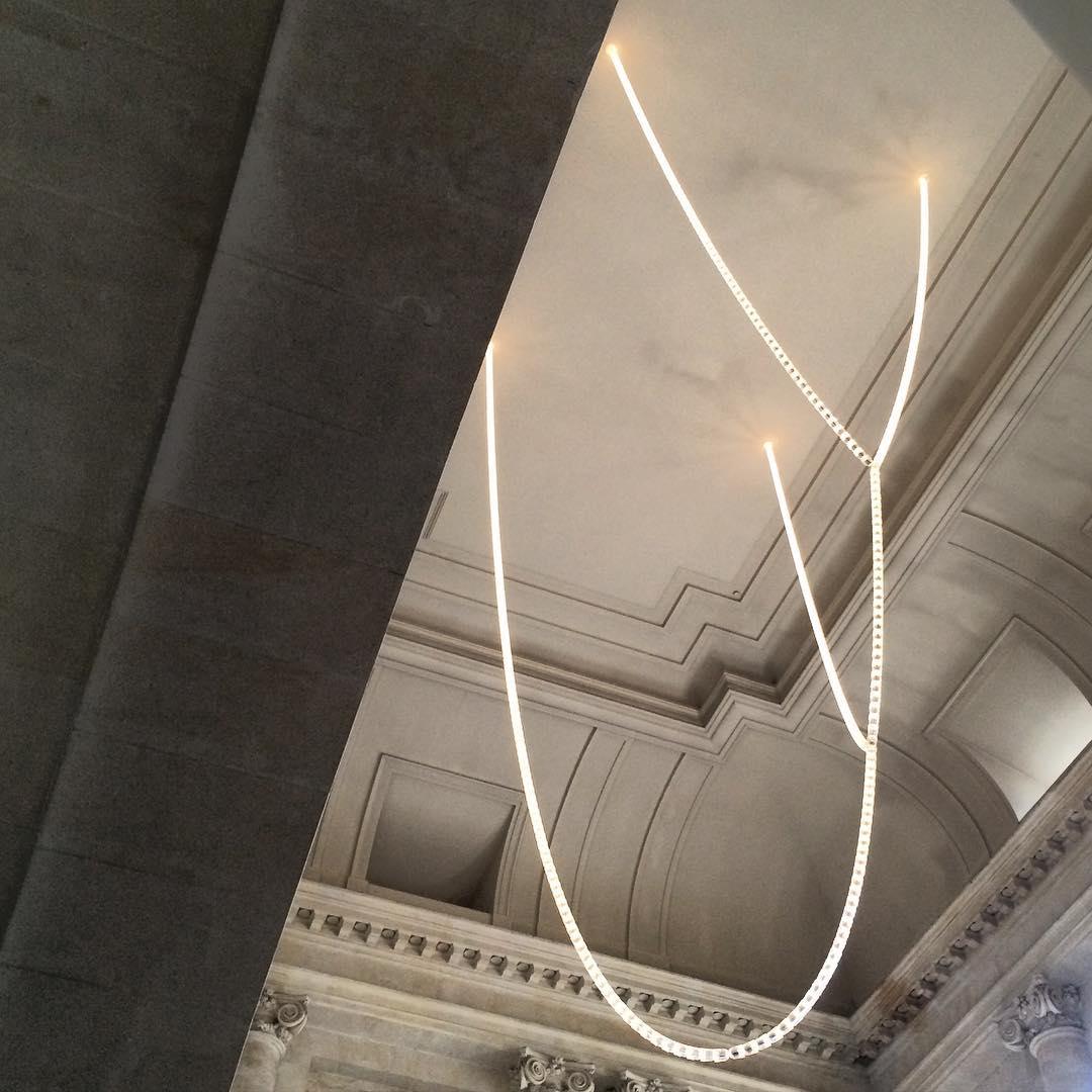 Gabriel Gold Chandelier - Vakkerlight