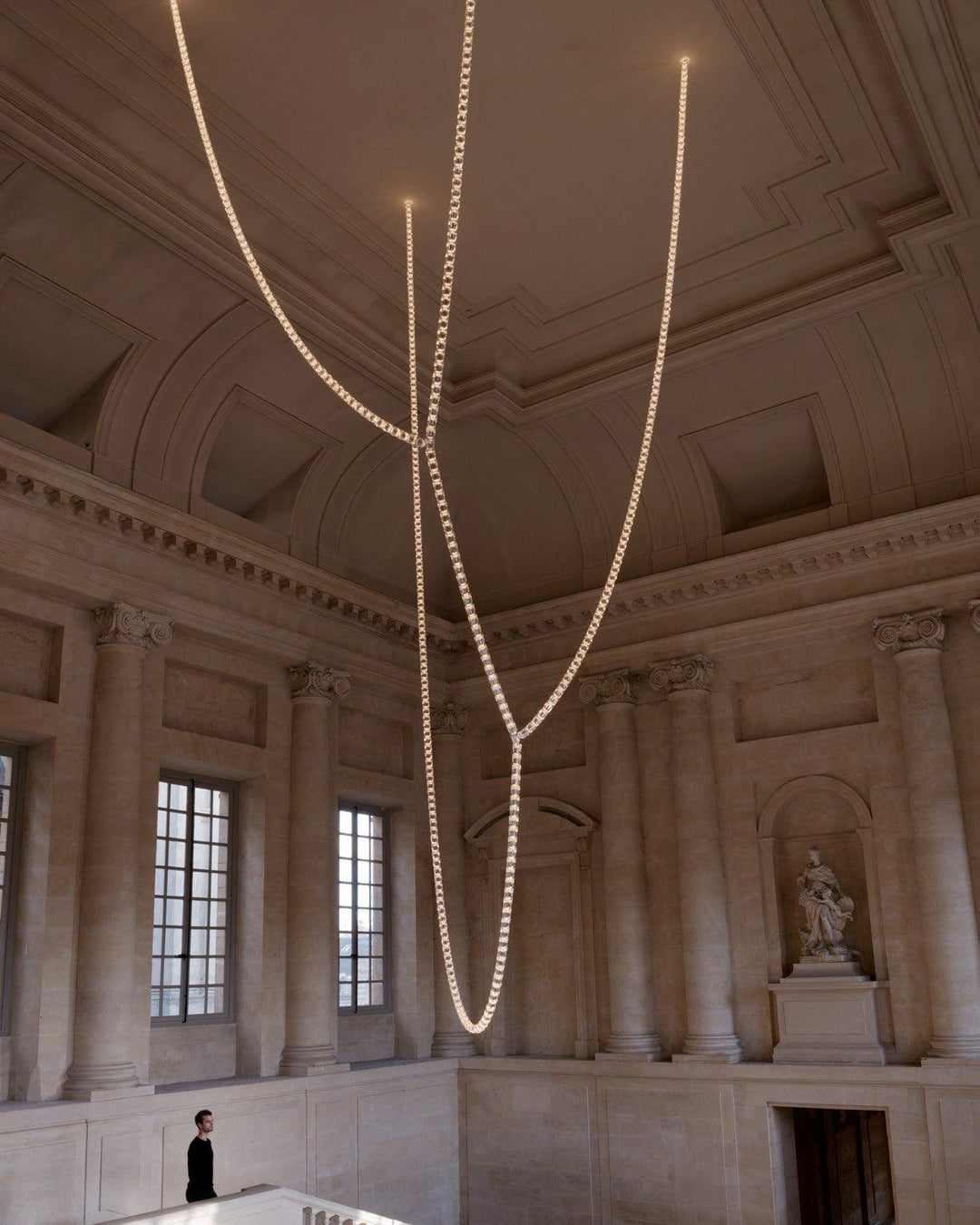 Gabriel Gold Chandelier - Vakkerlight