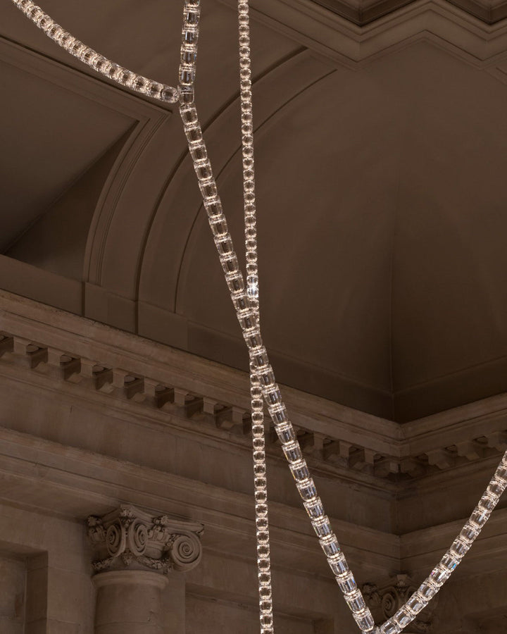 Gabriel Gold Chandelier - Vakkerlight
