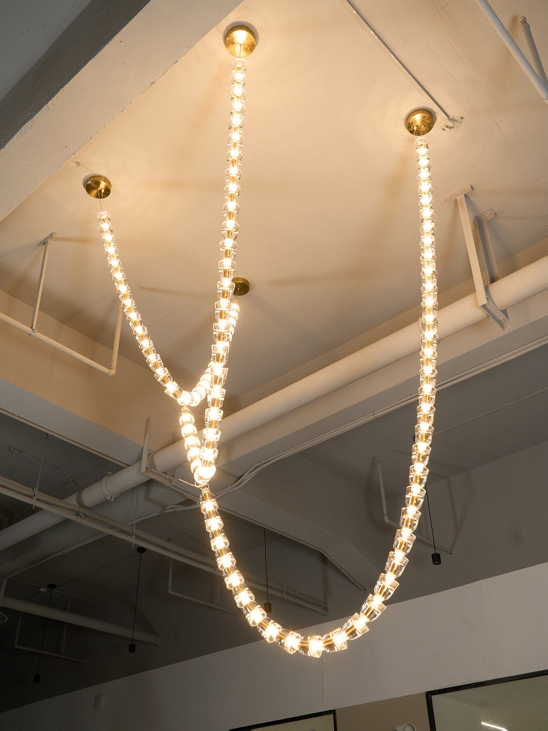 Gabriel Gold Chandelier - Vakkerlight