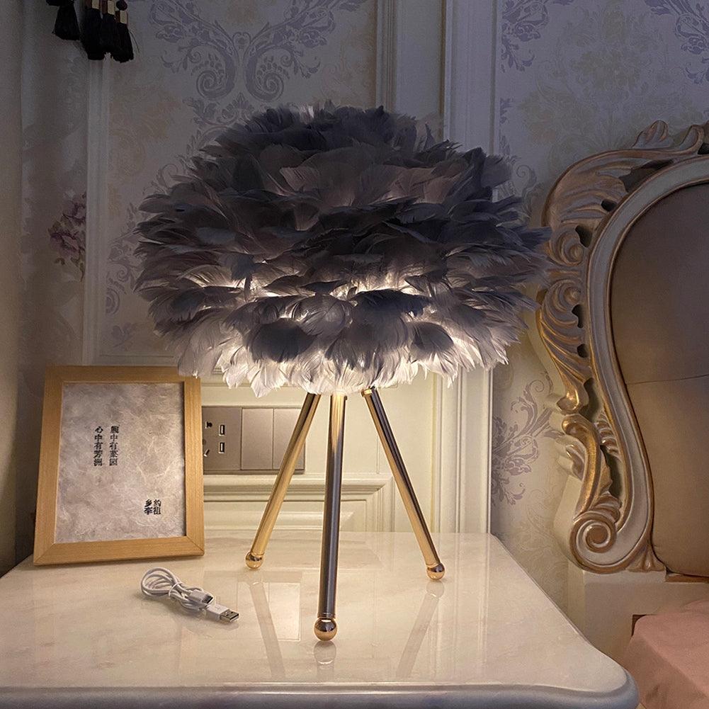 Goose Feather Table Lamp - Vakkerlight