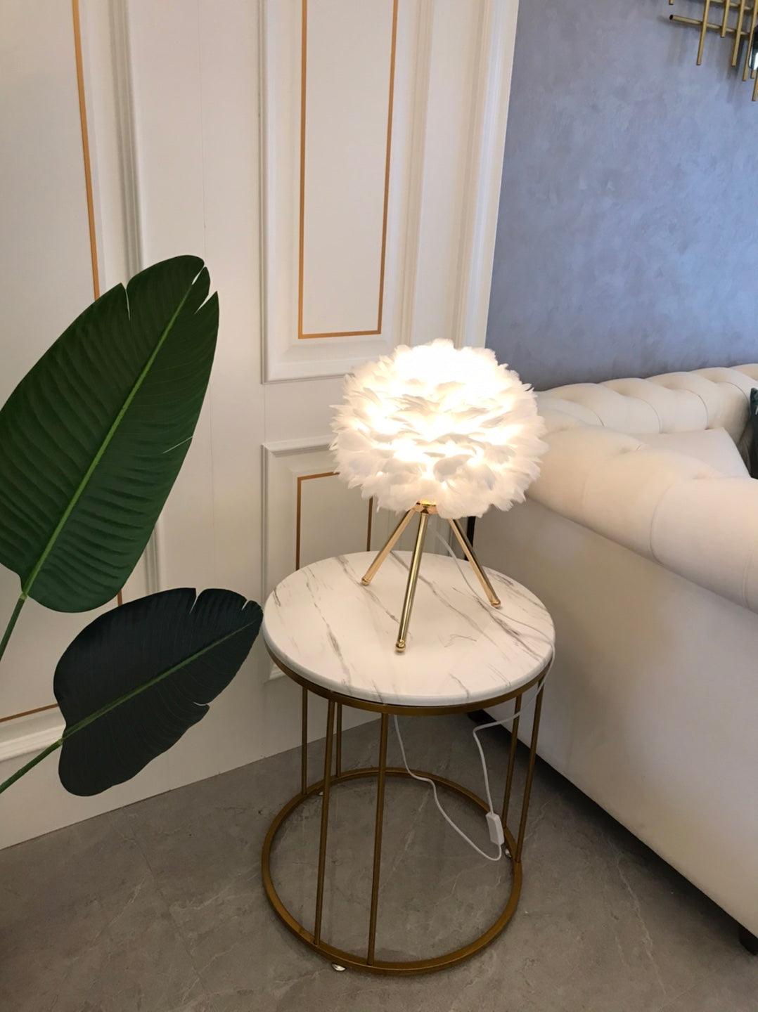 Goose Feather Table Lamp - Vakkerlight