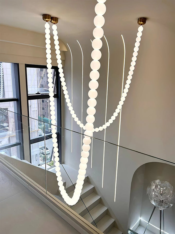 Halti Necklace Acrylic Chandelier - Vakkerlight