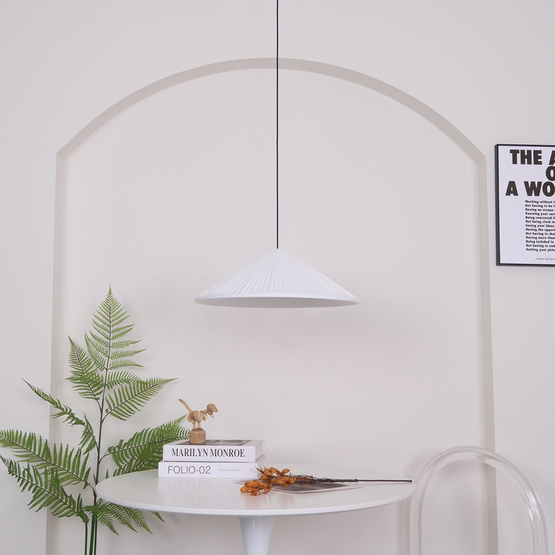 Hat Resin Pendant Lamp