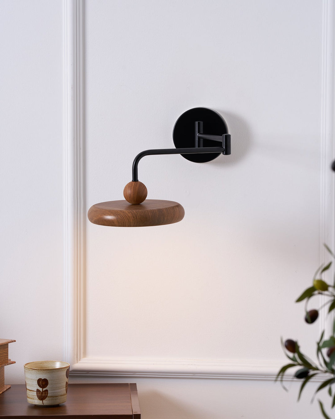 Karlin Wall Light