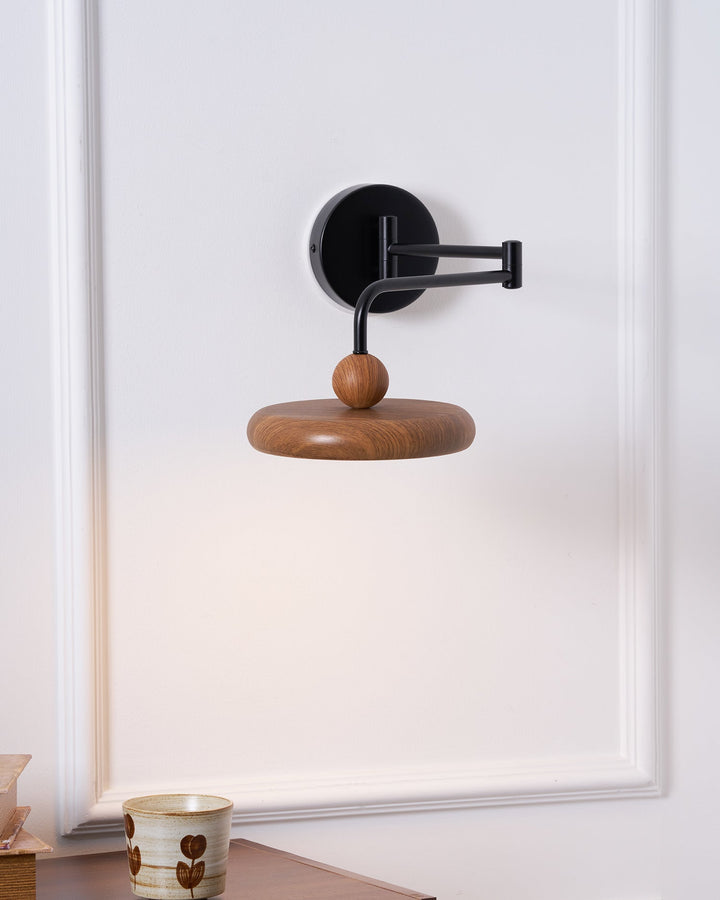 Karlin Wall Light
