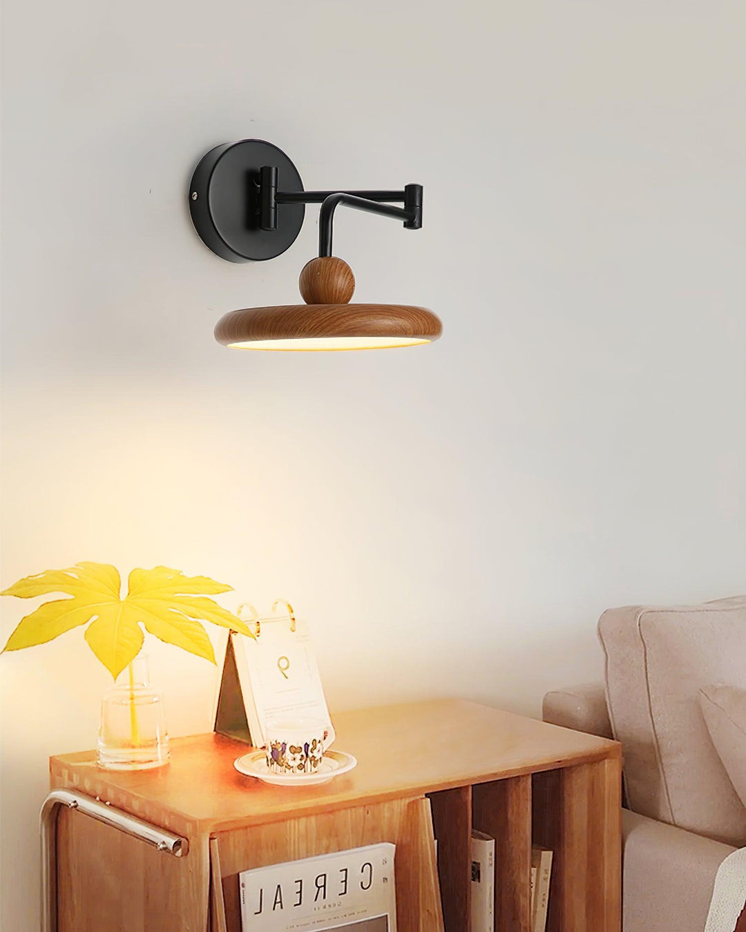 Karlin Wall Light