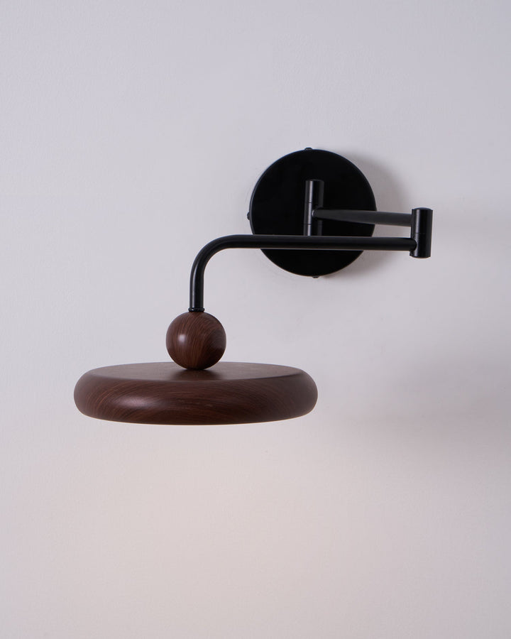 Karlin Wall Light
