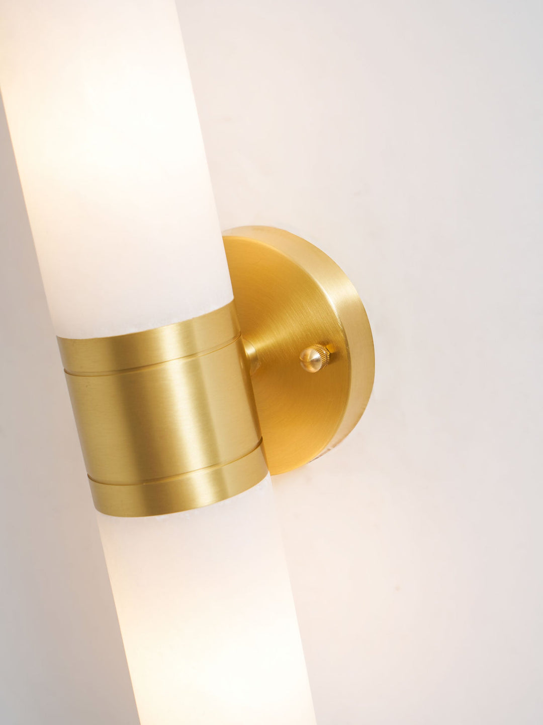 Lampatron Alabaster Wall Lamp - Vakkerlight