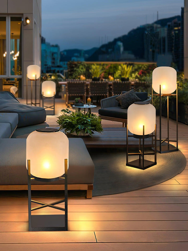 Lantern Floor Light - Vakkerlight