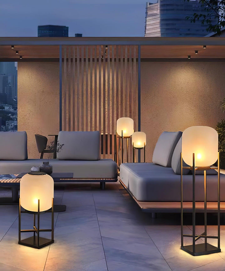 Lantern Floor Light - Vakkerlight