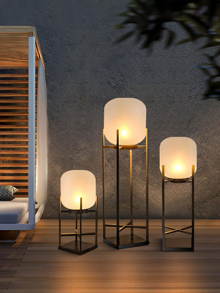 Lantern Floor Light - Vakkerlight
