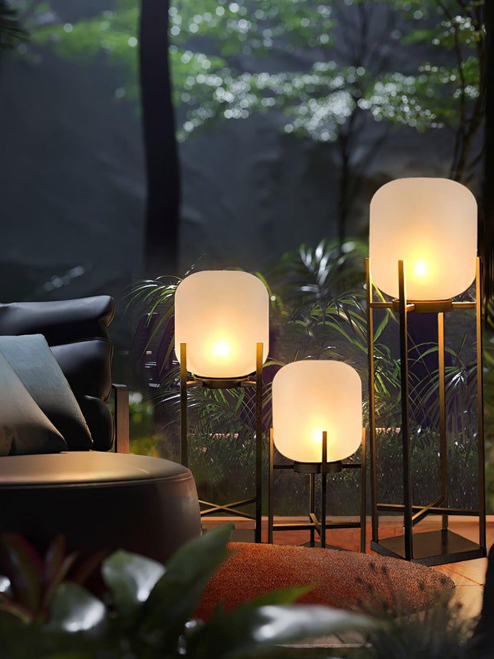 Lantern Floor Light - Vakkerlight